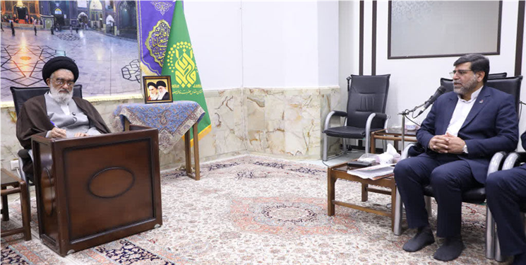 خدمت رسانی به مردم در شرایط بحرانی ارزش مضاعف دارد