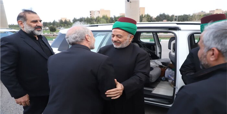 کاروان همدردی عتبه حسینی وارد قم شد