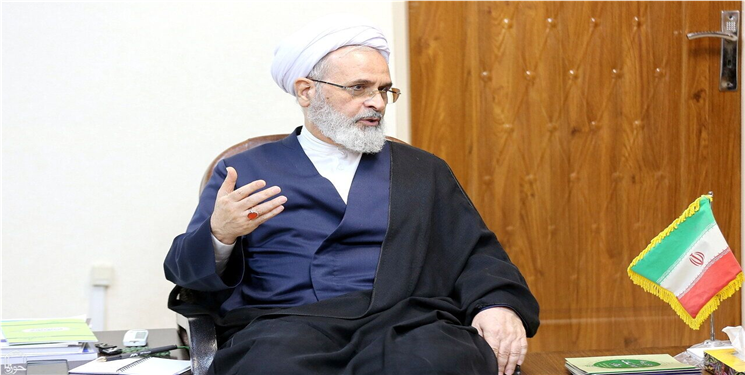 اعرافی: مردم، نیروهای مسلح و رهبری سه رکن اقتدار نظام اسلامی است