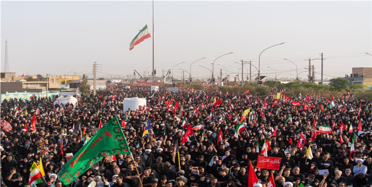 تشییع رهبرشهید بدون حادثه برگزار شد