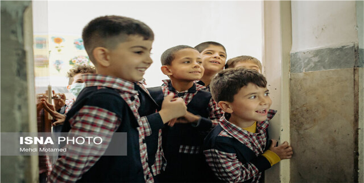 چالش‌های تربیت دینی نسل جدید و بازگشت به «مدار فطرت»